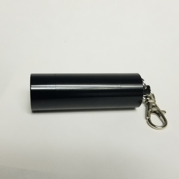 Hi-Fi Hearing Protection EarPeace Ear Plugs with Black Case - Picture 5 of 10